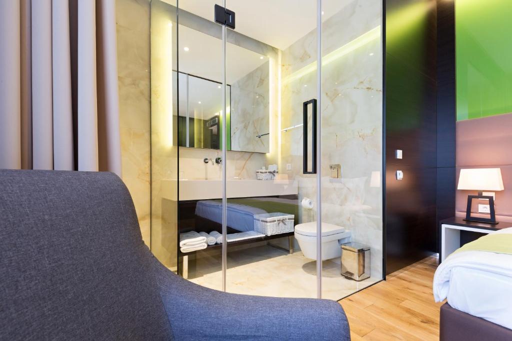 Двухместный (Улучшенный двухместный номер с 1 кроватью), Maccani Luxury Suites