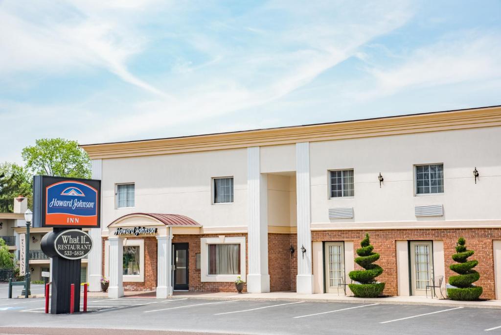 Howard Johnson by Wyndham Hershey image