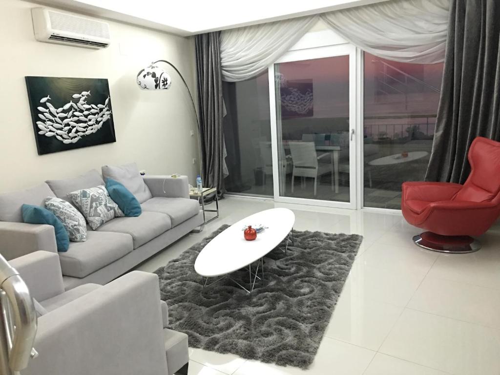 Elite Penthouse photo 1