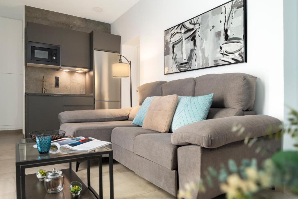 Triana Pureza Suite con Patio Privado