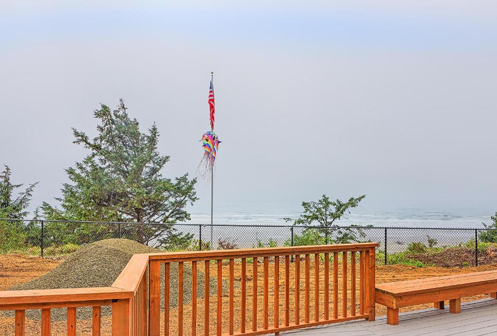 Sand Castle Bluff photo 4