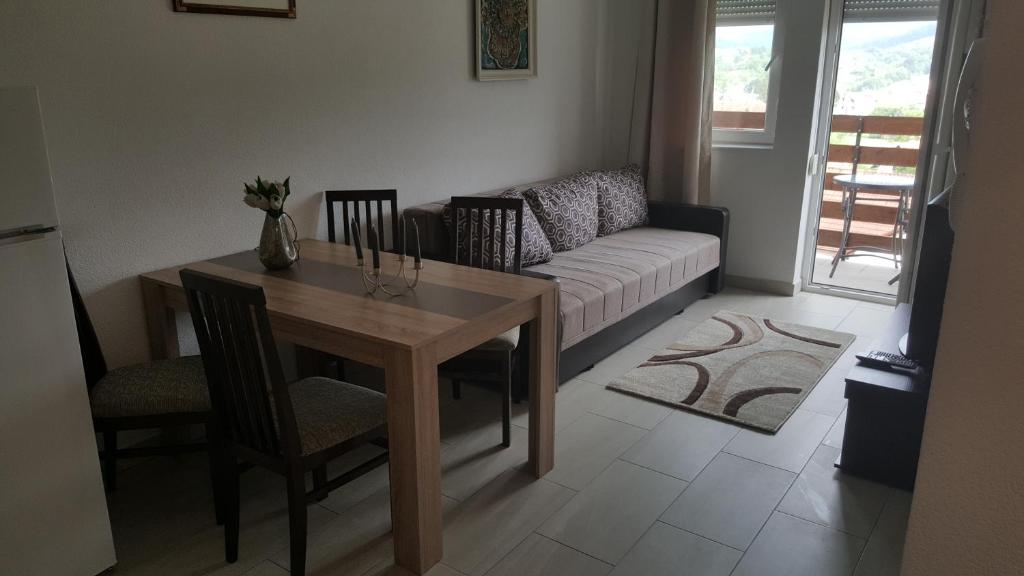 Apartment Krstin Banja Vrujci photo 1