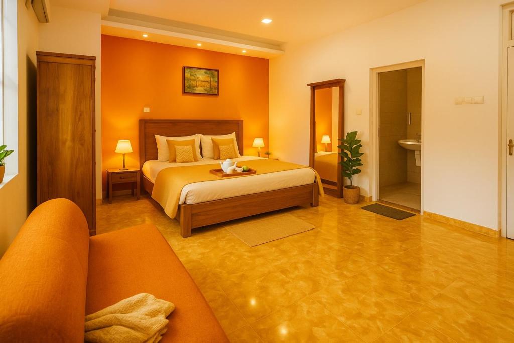 Spacious Eco Guest House Colombo - Tap to explore photos