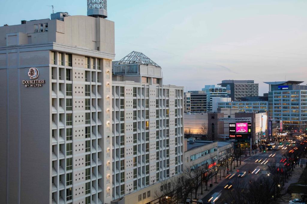 Hotel Silver Spring image
