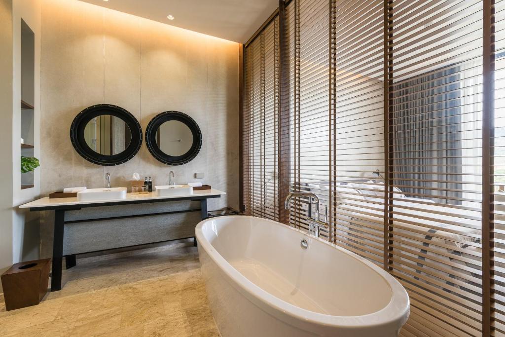 2 Bedroom Luxury Pool Penthouse at ATTA photo 3