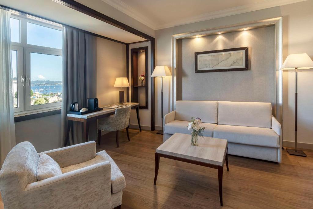 NH Collection A Coruna Finisterre Room Type - Family Quadruple Sea view