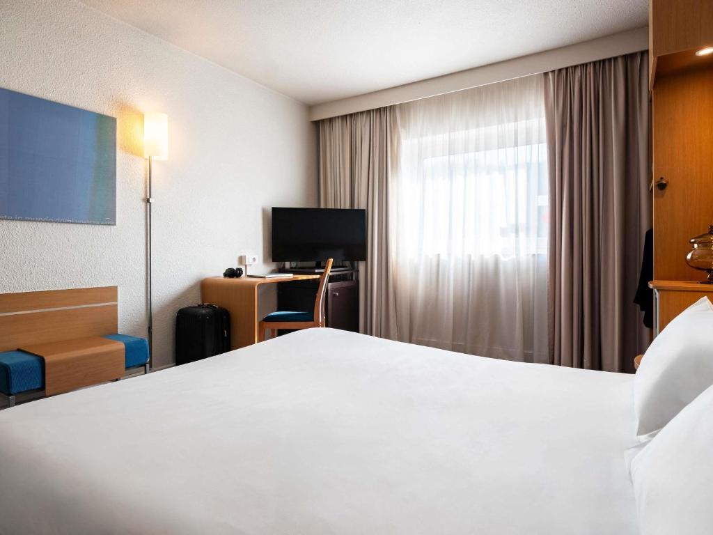 Novotel Belfort Centre Atria Room Type - Classic Twin Room