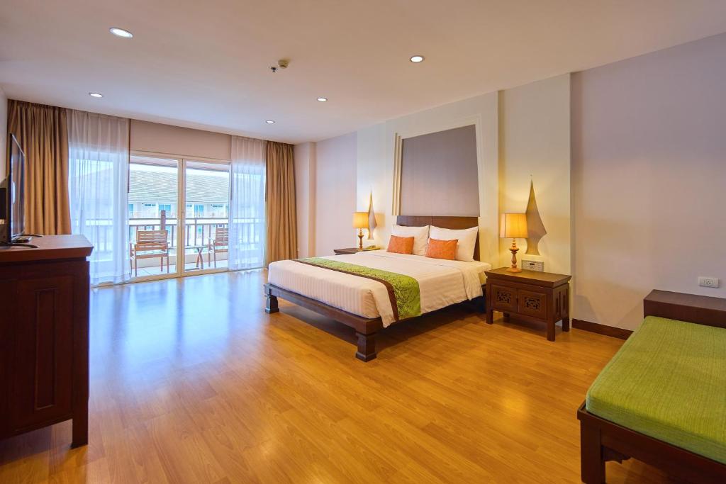 The Heritage Pattaya Beachfront Resort Room Type - Family Suite