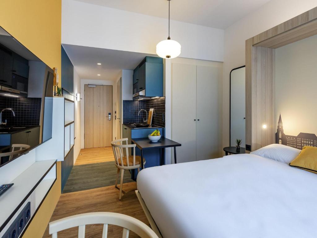 Aparthotel Adagio Access Kiel City - Tap to explore photos