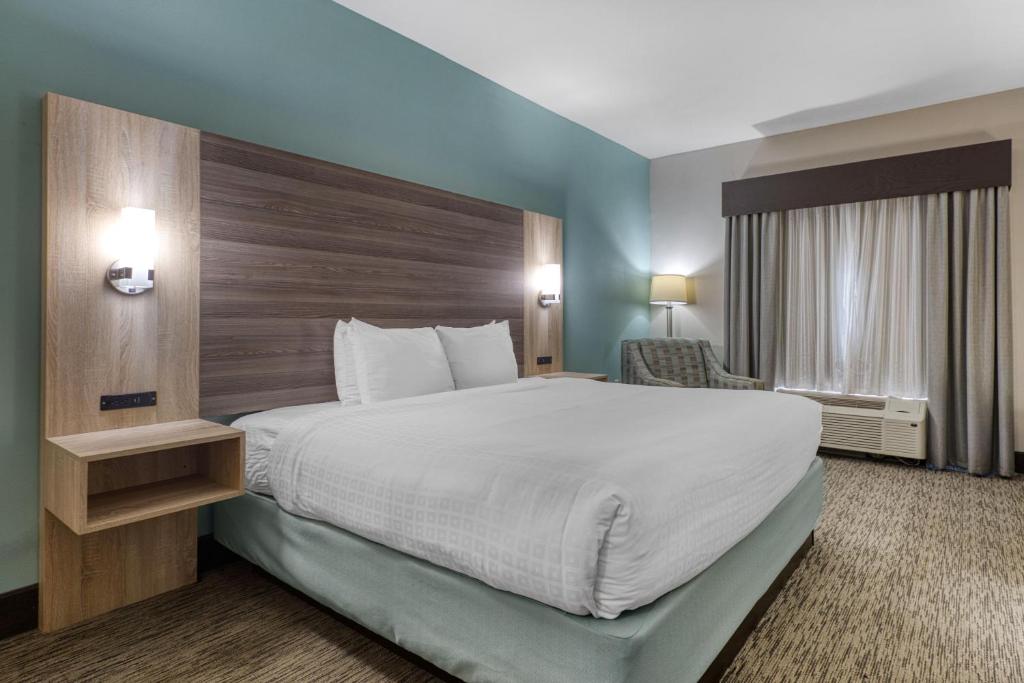 Best Western Executive Inn & Suites - Tap to explore photos