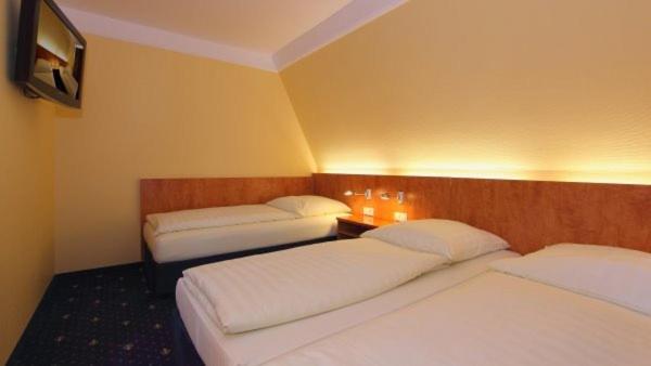 Трехместный (Трехместный номер), Aparthotel Astro - Nichtraucherhotel