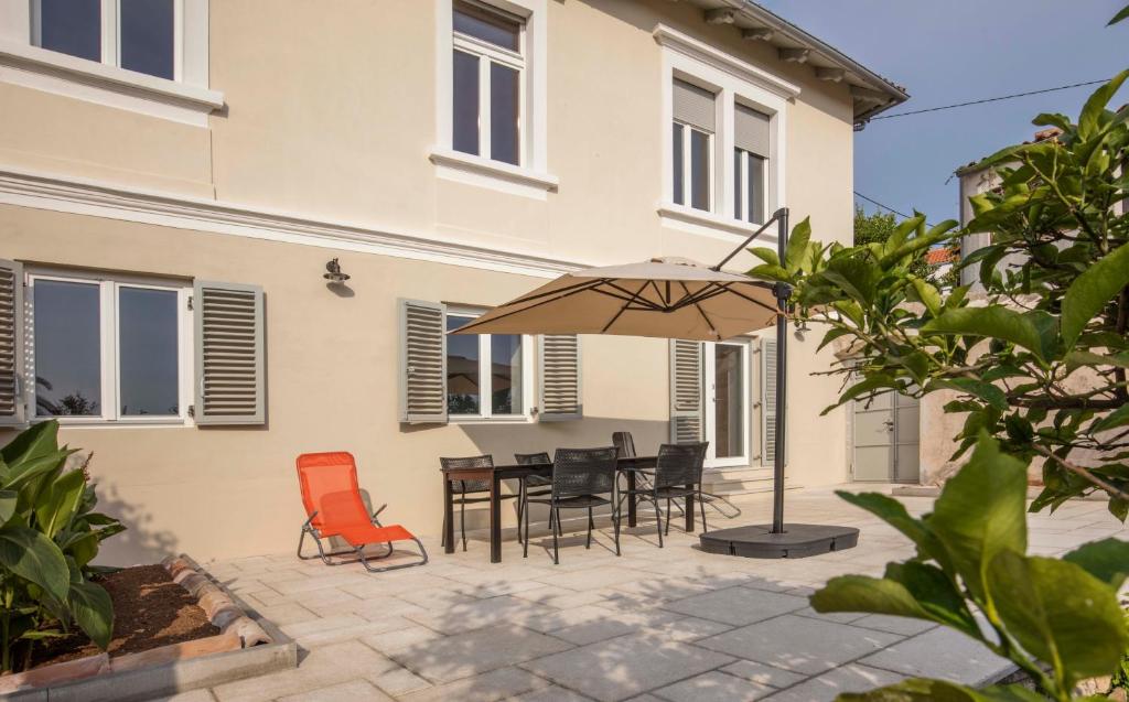 Apartments Villa Adrienne photo 1