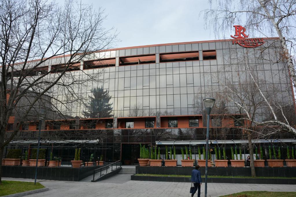 Hotel Presidivm Palace, Sevlievo