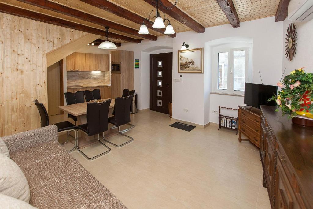 Holiday Home NiKa photo 2