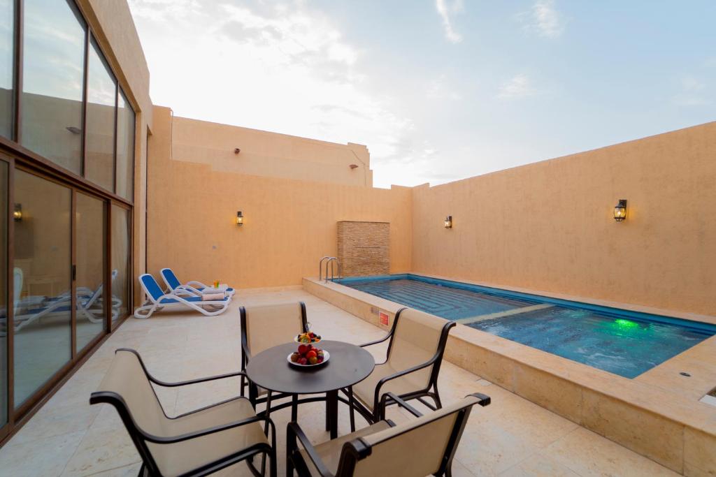 Western Hotel - Madinat Zayed Abu Dhabi Room Type - Royal Western Villa