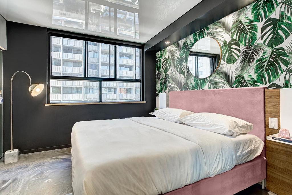 Pierce Boutique Apartments - Tap to explore photos