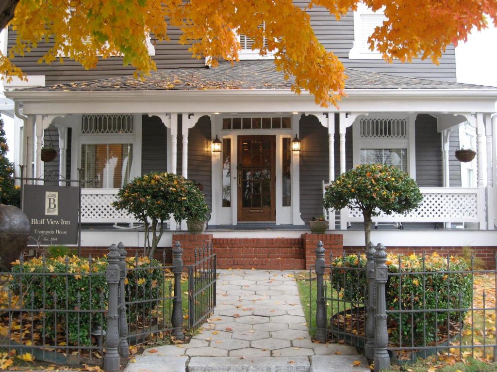 Bluff View Inn photo 4