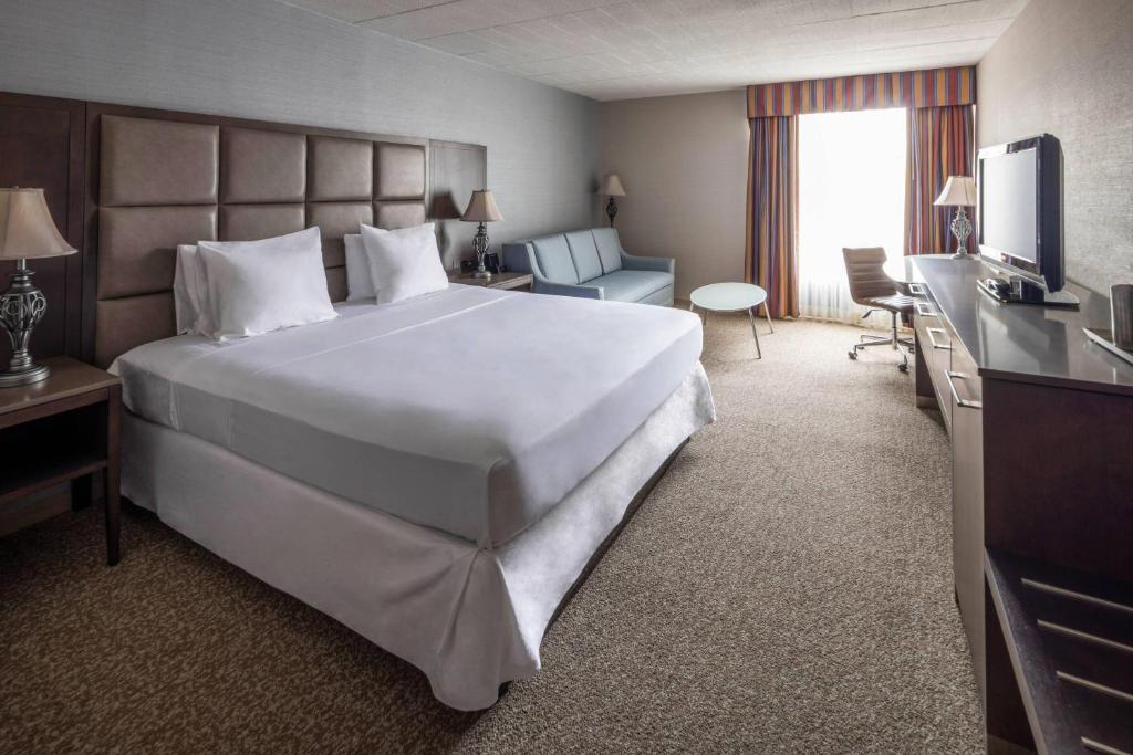 Radisson Hotel Hauppauge-Long Island, Long Island
