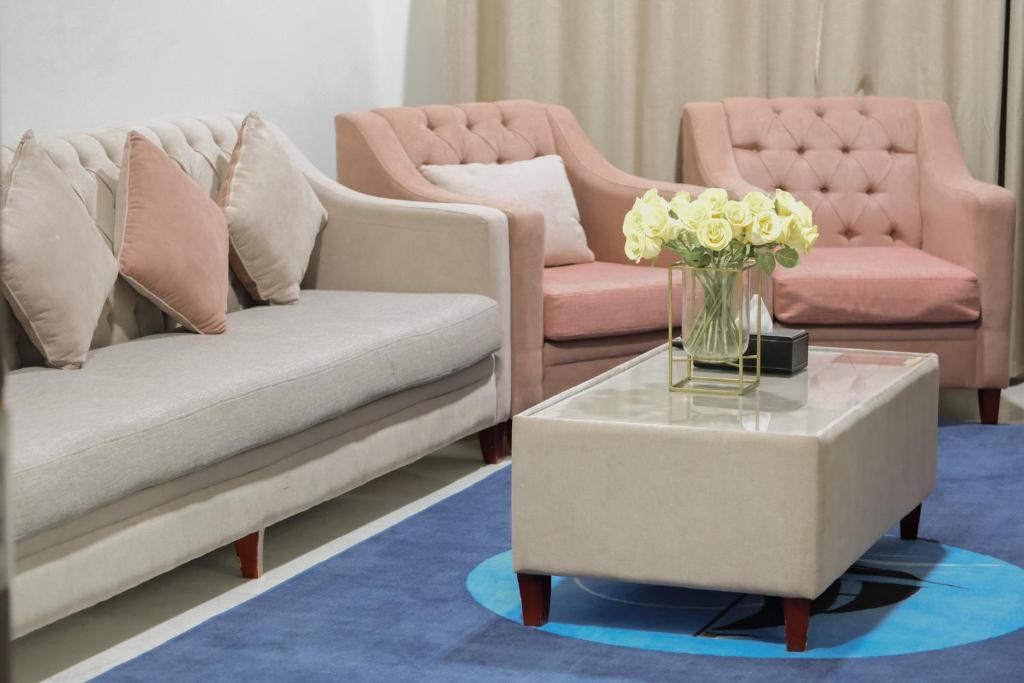 AL MARSA HOTEL APARTMENTS - Tap to explore photos