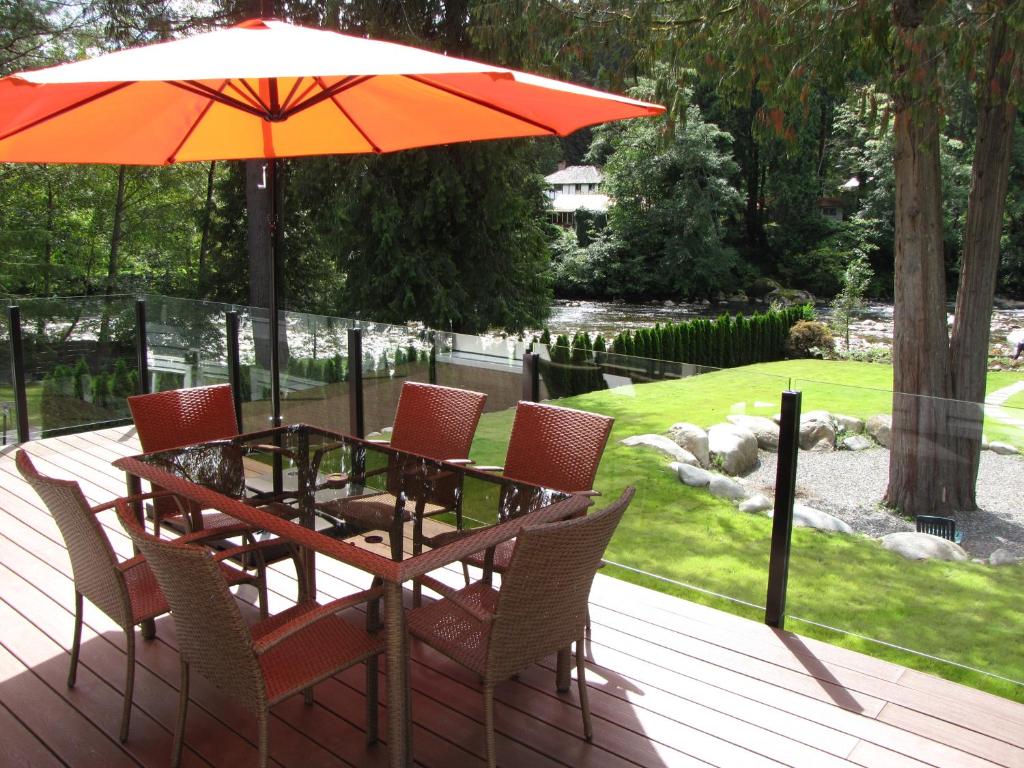 Riverfront Bed and Breakfast photo 2