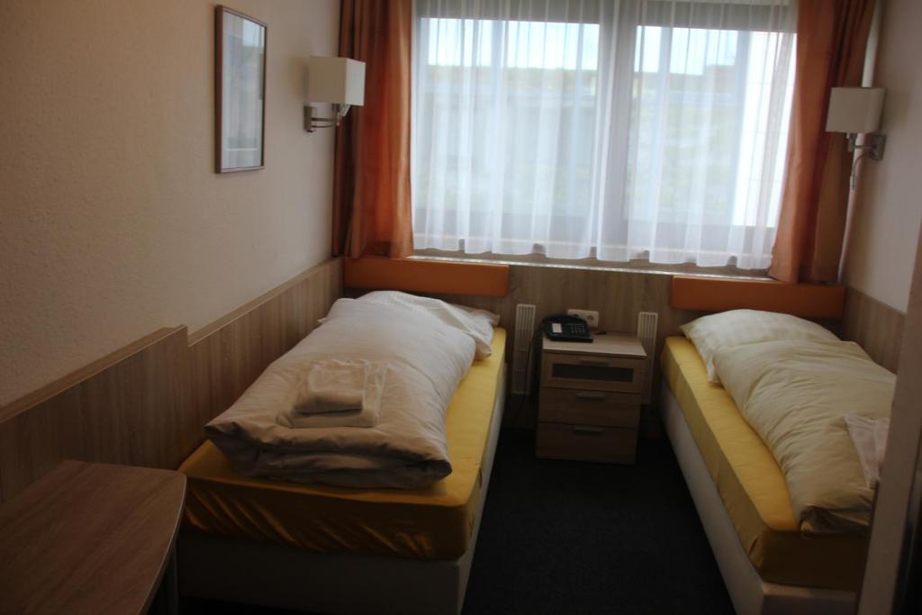 Airport-Hotel zum Taubengrund photo 3