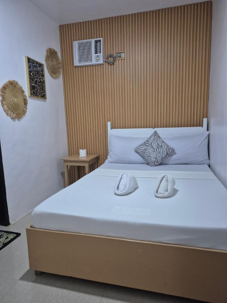Island Hop Inn Room Type - Standard Double Room