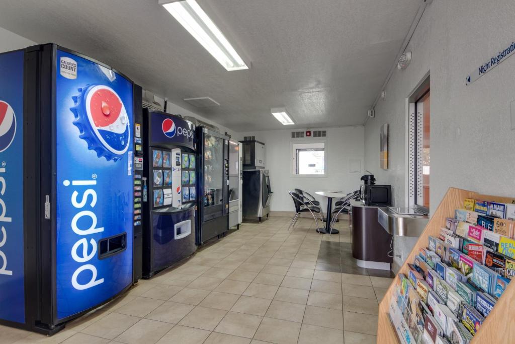 Motel 6-Muskogee, OK photo 3