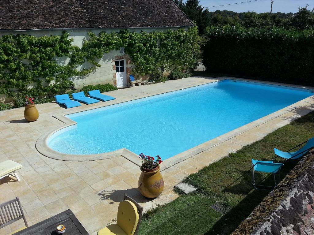 Tourterelle, à proximité de Auxerre et Chablis photo 3