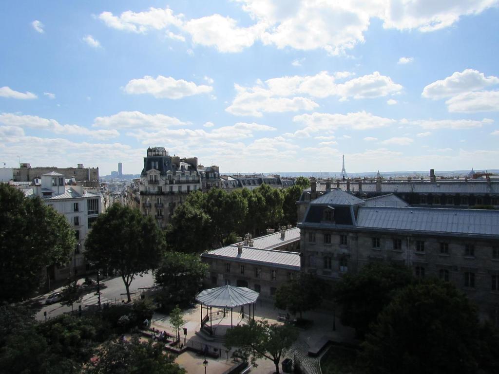 Двухместный (Улучшенный двухместный номер с 1 кроватью), Hôtel du Square d'Anvers