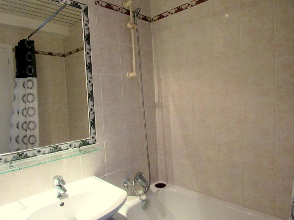 Двухместный (Двухместный номер с 2 отдельными кроватями), Hôtel du Square d'Anvers