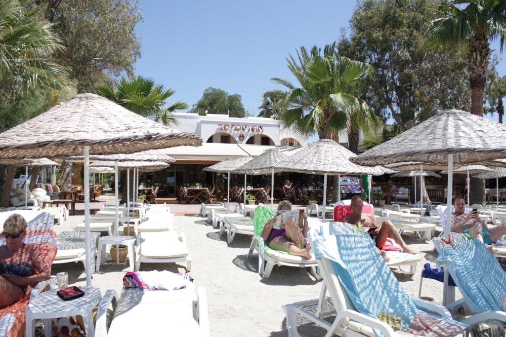 Toloman Hotel Bitez Beach photo 3
