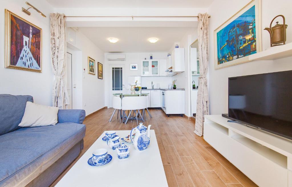 Apartment Majestic photo 3