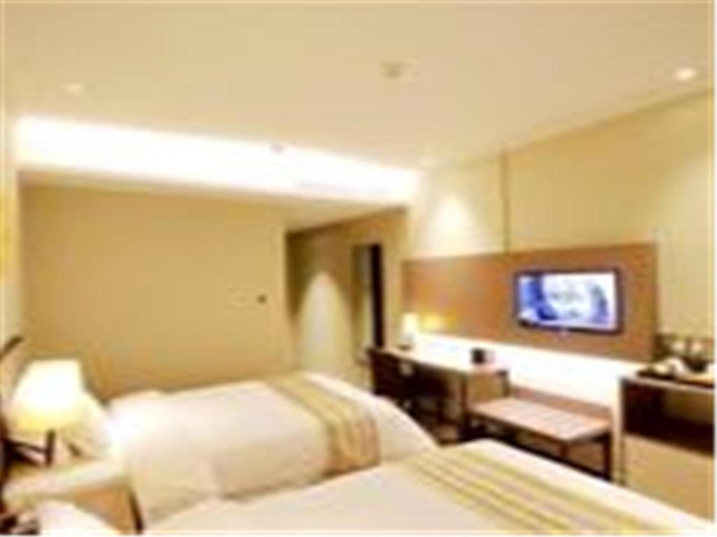 Home Inn Ji'nan Dikou Road Railway Station North Square photo 1