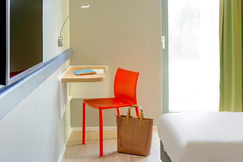Двухместный (Двухместный номер с 2 отдельными кроватями), ibis budget Konstanz