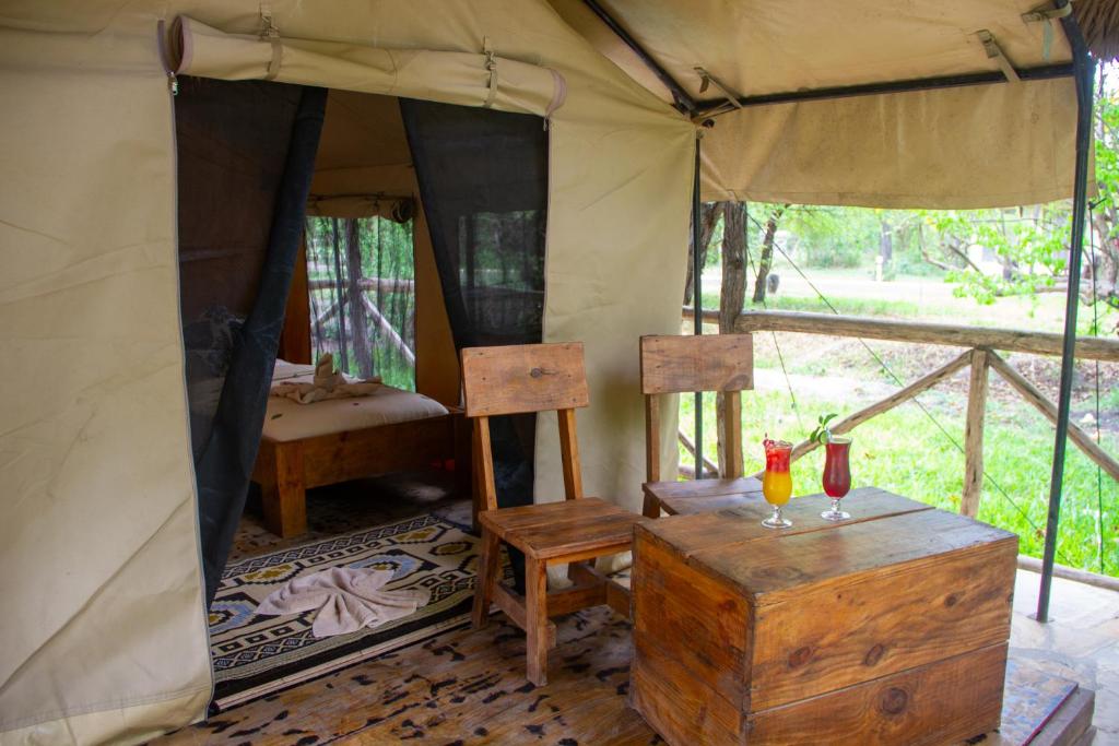 Africa Safari Selous Camping