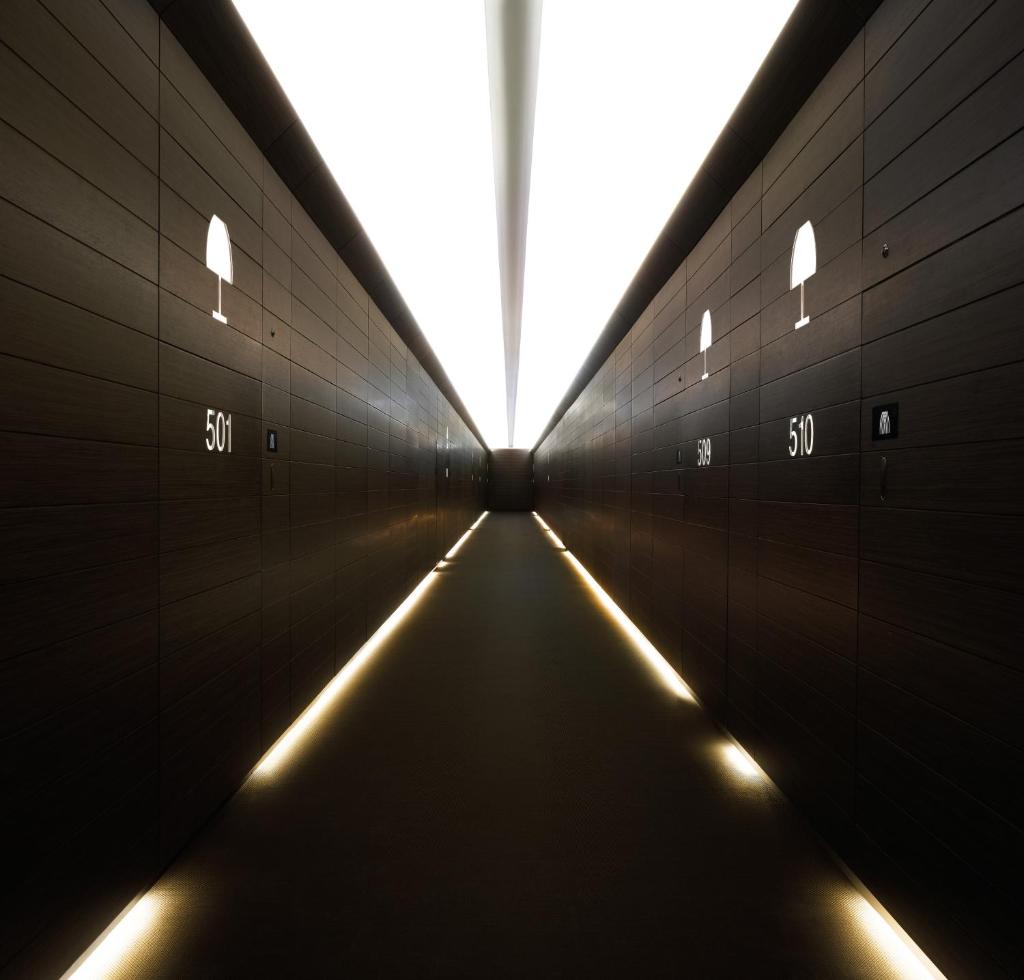 Двухместный (Классический двухместный номер с 1 кроватью), Отель Armani Hotel Dubai