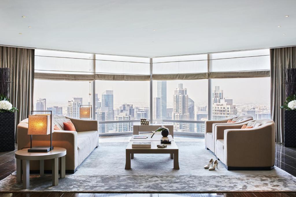 Двухместный (Фирменный люкс Armani), Отель Armani Hotel Dubai