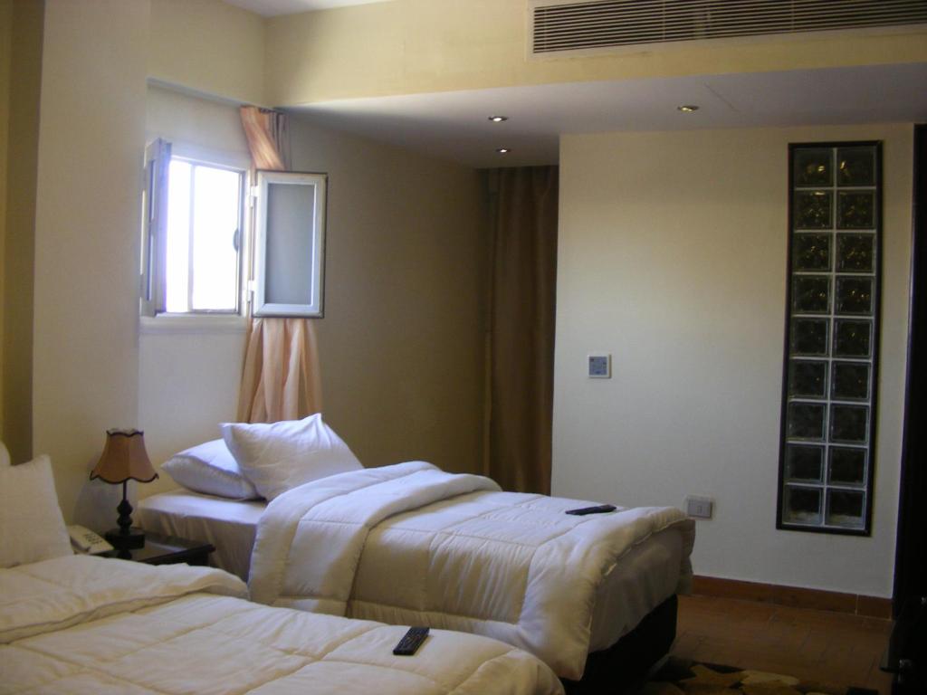 Трехместный (Трехместный номер Делюкс), Best View Pyramids Hotel