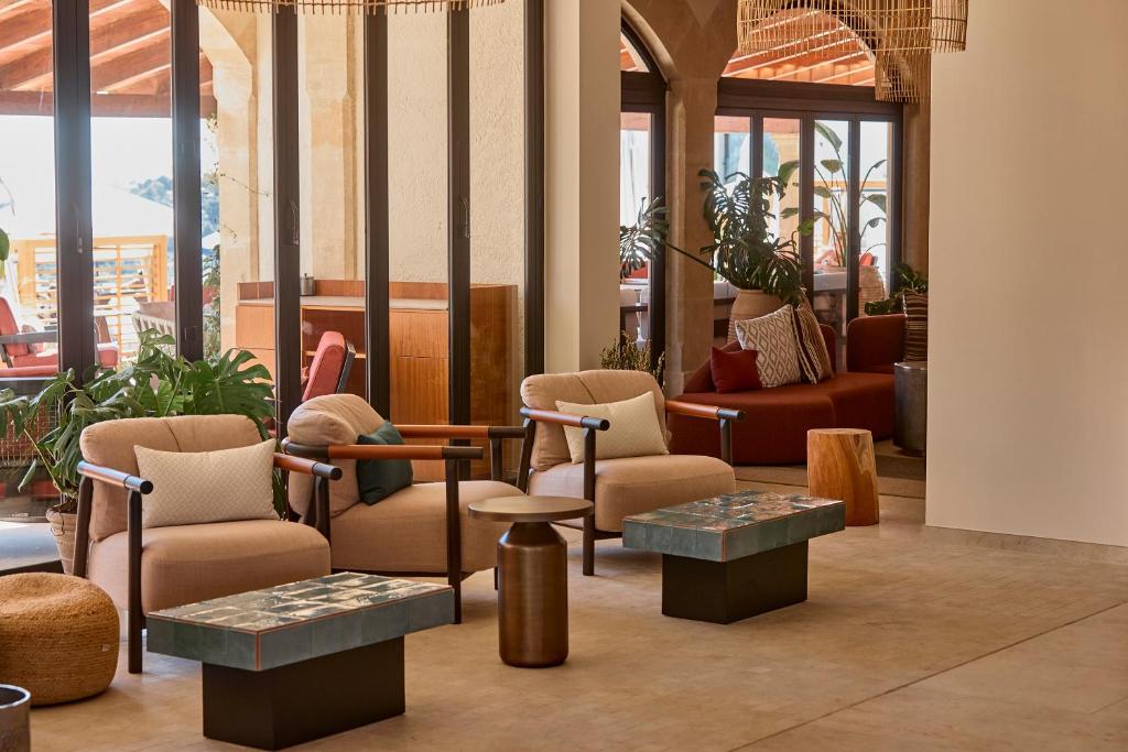 Purobeach Resort Santa Ponsa - New Opening - Tap to explore photos