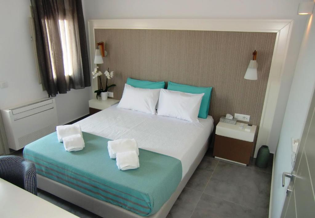 Platia Room Type - Deluxe Double Room