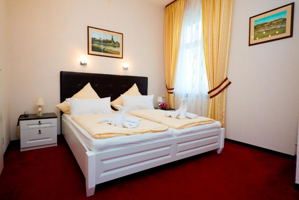 Трехместный (Трехместный номер), Hotel Am Schloss Biebrich