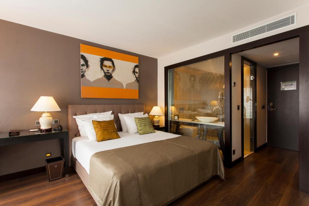 Четырехместный (Роскошный четырехместный номер с балконом), Quentin Berlin Hotel am Kurfürstendamm
