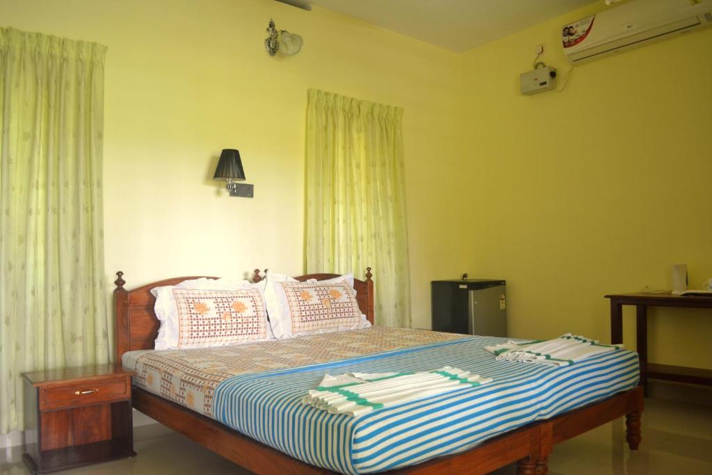 Двухместный (Двухместный номер с 1 кроватью, вид на озеро), Ganesh Holiday Home Bed and Breakfast