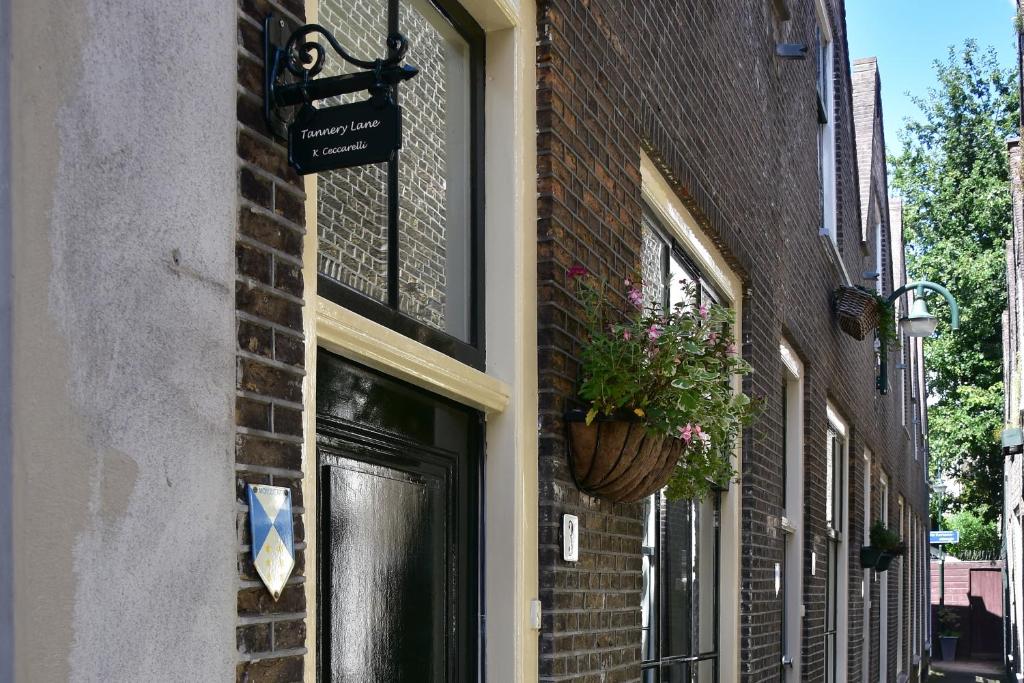 Tannery Lane photo 3