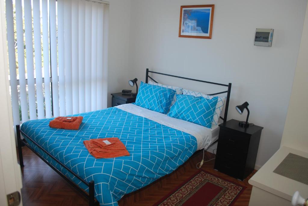 Lookout Holiday Units photo 3