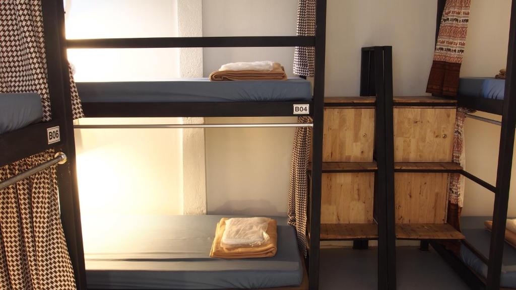 Номер (Bunk Bed in Mixed Dormitory Room - 14:00-20:00 or 20:00-00:00 (6 Hours)), Dhub Hostel Donmueng