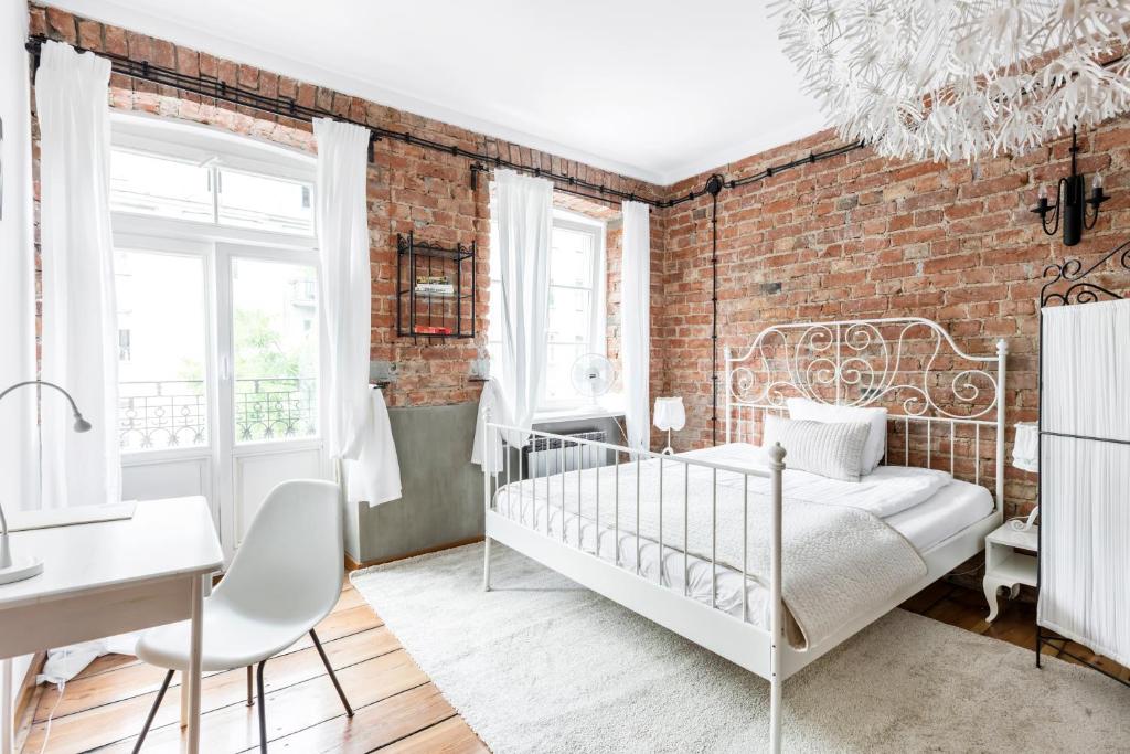 Двухместный (Двухместный номер Делюкс с 1 кроватью), Arthotel Stalowa52
