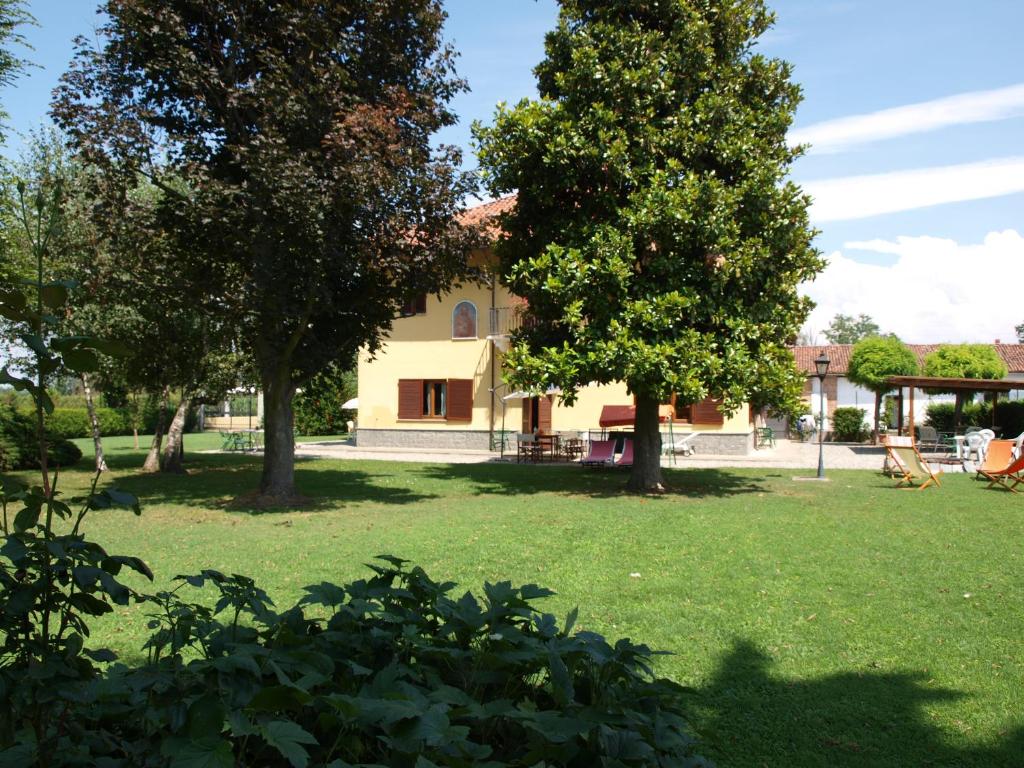 Cascina la Barona photo 2