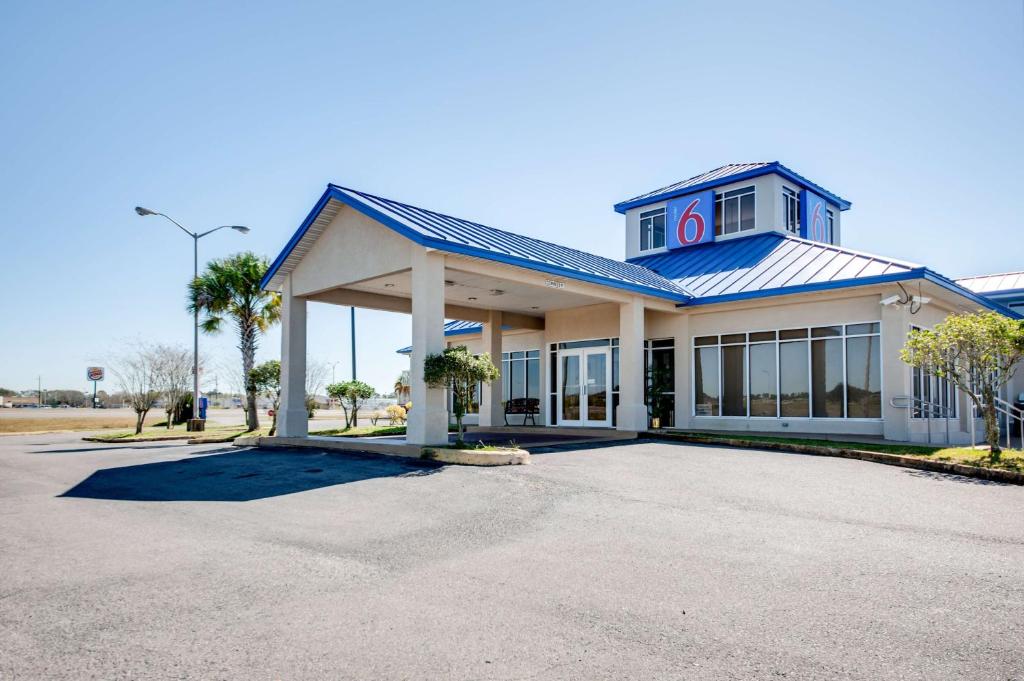 Motel 6-Jennings, LA photo 1