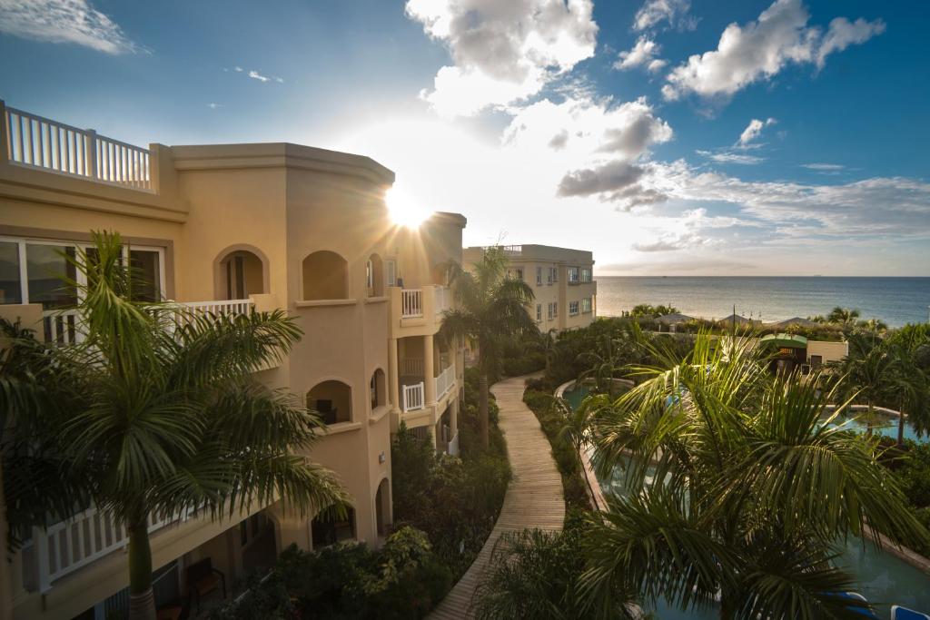 The Hamilton Beach Villas & Spa photo 2